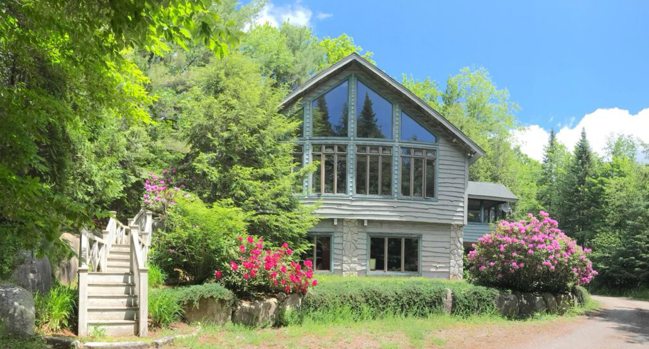 21 Terrace Way Home